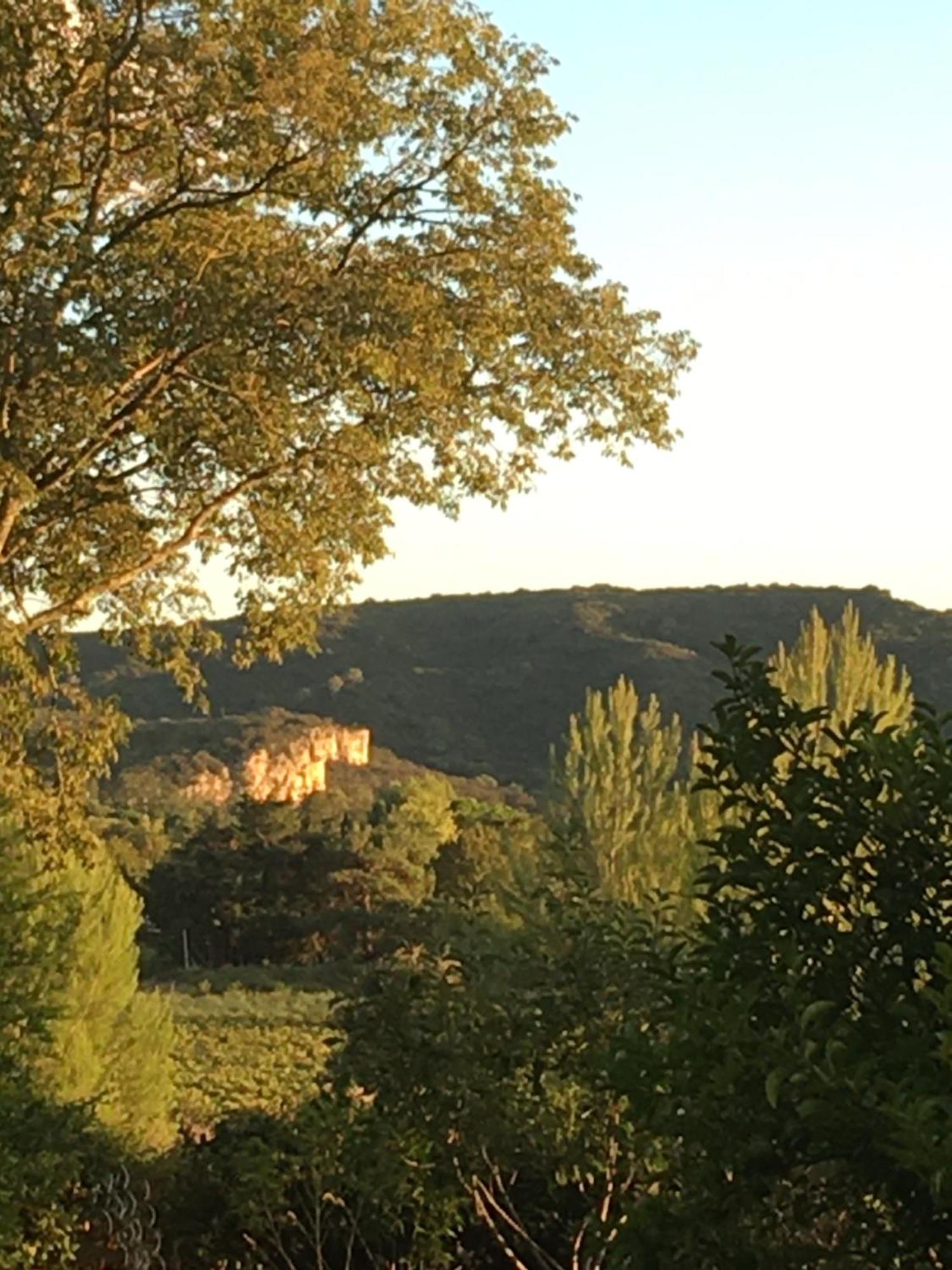 A 2 Pas Du Pont Du Gard Villa Vers Pont du Gard Exterior photo